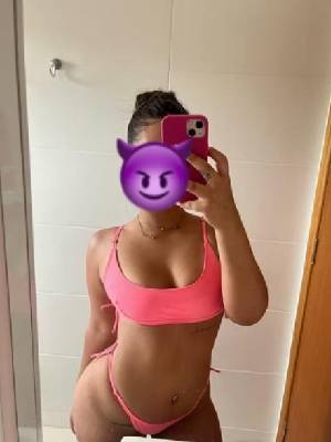 latina babe available tonight 🔥 no drama pls